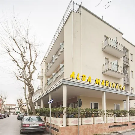Hotell Alba 3*