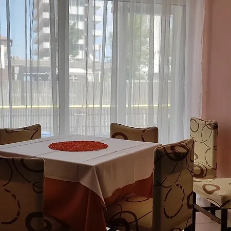 Ξενοδοχείο Alba 3*