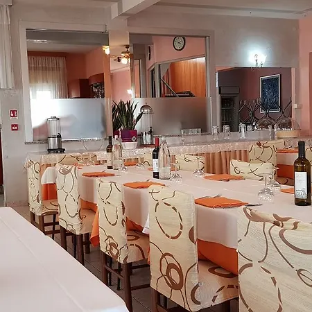 Szálloda Alba 3*