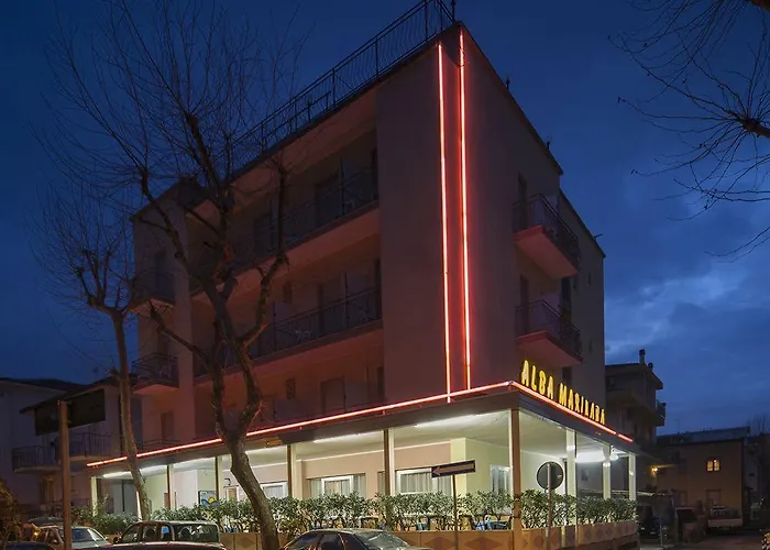 Alba 酒店 3*