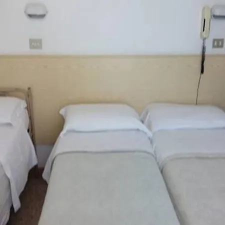 Alba Ξενοδοχείο 3*